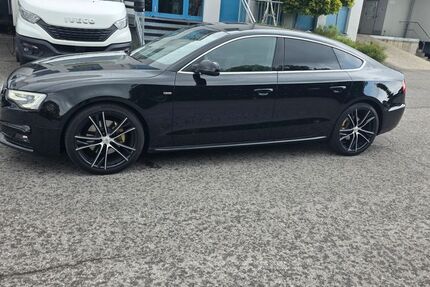 Audi A5 179.000 km 11.000 &euro; Hohenpolding 84432