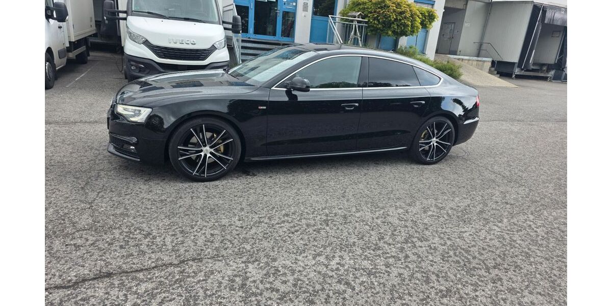 Audi A5 179.000 km 11.000 &euro; Hohenpolding 84432
