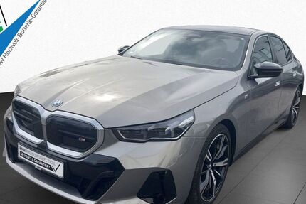 BMW i5 33.857 km 74.700 &euro; Hamburg-Bergedorf 21033