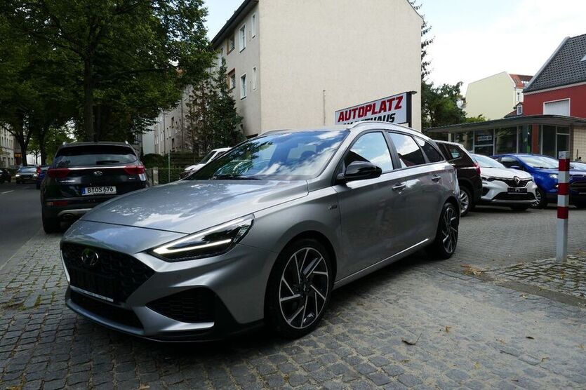 i30