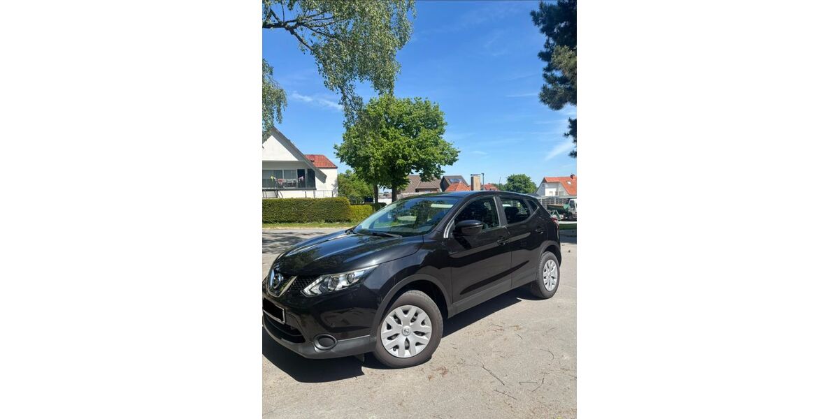 Nissan Qashqai 144.000 km 8.490 &euro; Hiddenhausen 32120