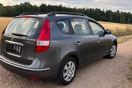 Hyundai i30 101.000 km 2.450 &euro; Hirschfeld 08144