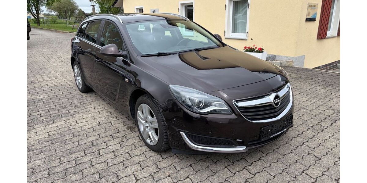 Opel Insignia 128.909 km 4.999 &euro; Hof 95030