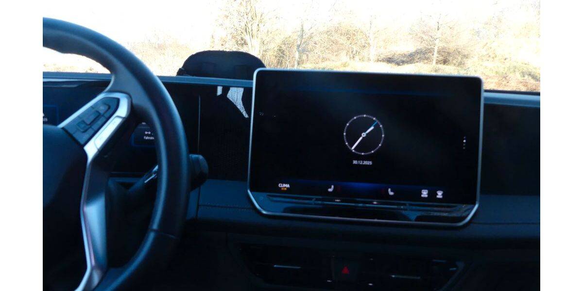 VW Tiguan 13.700 km 39.200 &euro; Celle 29225