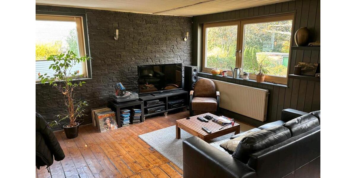 Mehrfamilienhaus, Wohnhaus Wuppertal Gemarkung Ronsdorf - 8 Zimmer, 220 m&sup2;, 450.000&euro; | Angebot:25761667