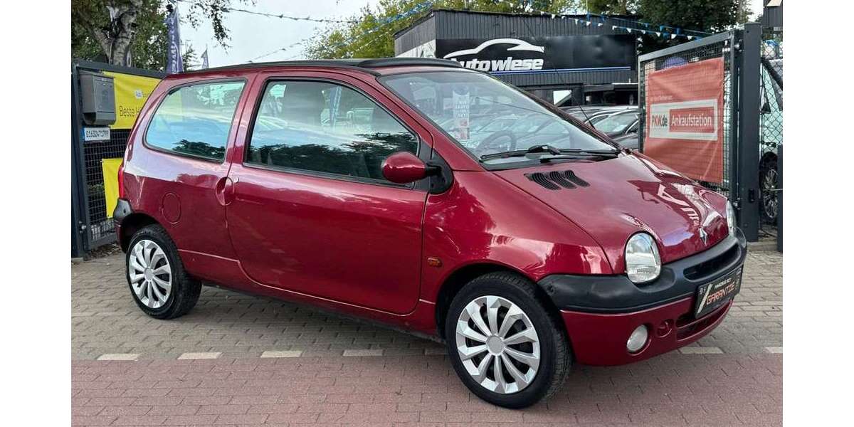 Renault Twingo 92.686 km 2.990 &euro; Berlin 13127