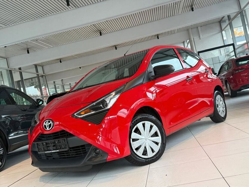Toyota Aygo (X) 40.838 km 9.991 € Siegen 57078
