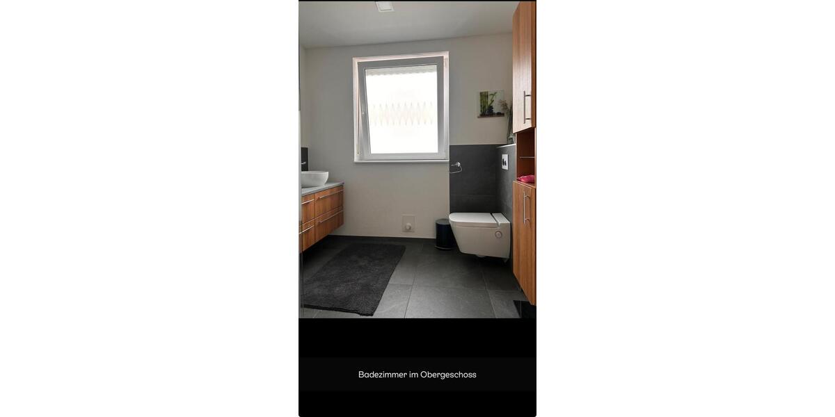 Einfamilienhaus Bad Neustadt an der Saale - 5 Zimmer, 199 m&sup2;, 1.500&euro; | Angebot:24470412