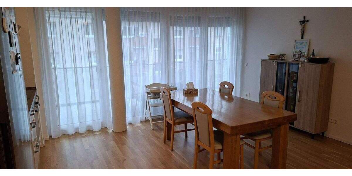 Etagenwohnung Pforzheim Weststadt - 3 Zimmer, 77 m&sup2;, 325.000&euro; | Angebot:25261313