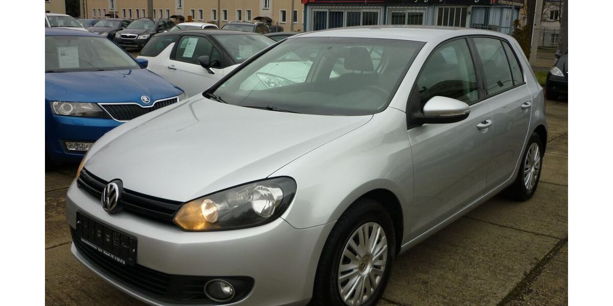 VW Golf 122.000 km 5.900 &euro; Gera 07548