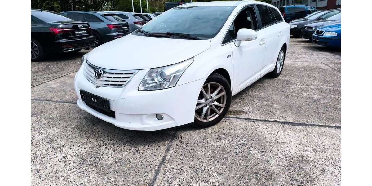 Toyota Avensis 107.439 km 7.300 &euro; Rathenow 14712