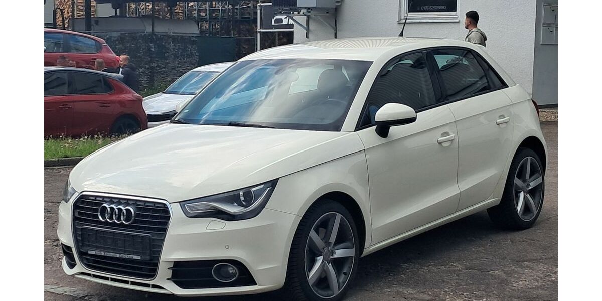Audi A1 182.000 km 7.490 &euro; Lichtenstein-Unterhausen 72805