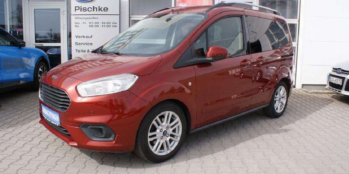 Ford Tourneo Courier 76.970 km 16.790 &euro; Bischofswerda 01877