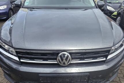 VW Tiguan 122.001 km 12.500 &euro; Bremerhaven 27572