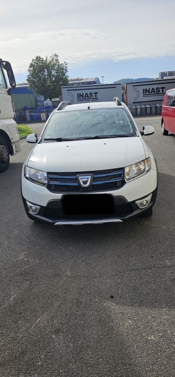 Dacia Sandero 109.000 km 4.390 € Lauda-Königshofen 97922