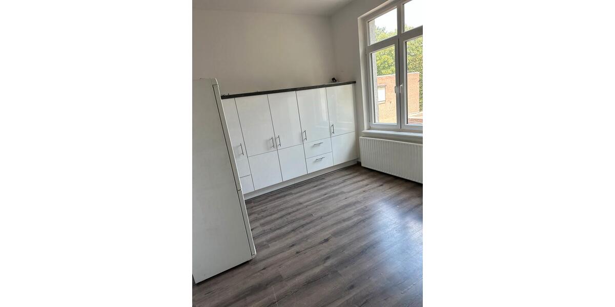 Etagenwohnung Delmenhorst Deichhorst - 4 Zimmer, 150 m&sup2;, 1.165&euro; | Angebot:25415059