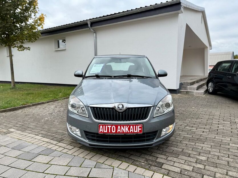 Skoda Fabia 163.571 km 5.950 € Gröningen 39397