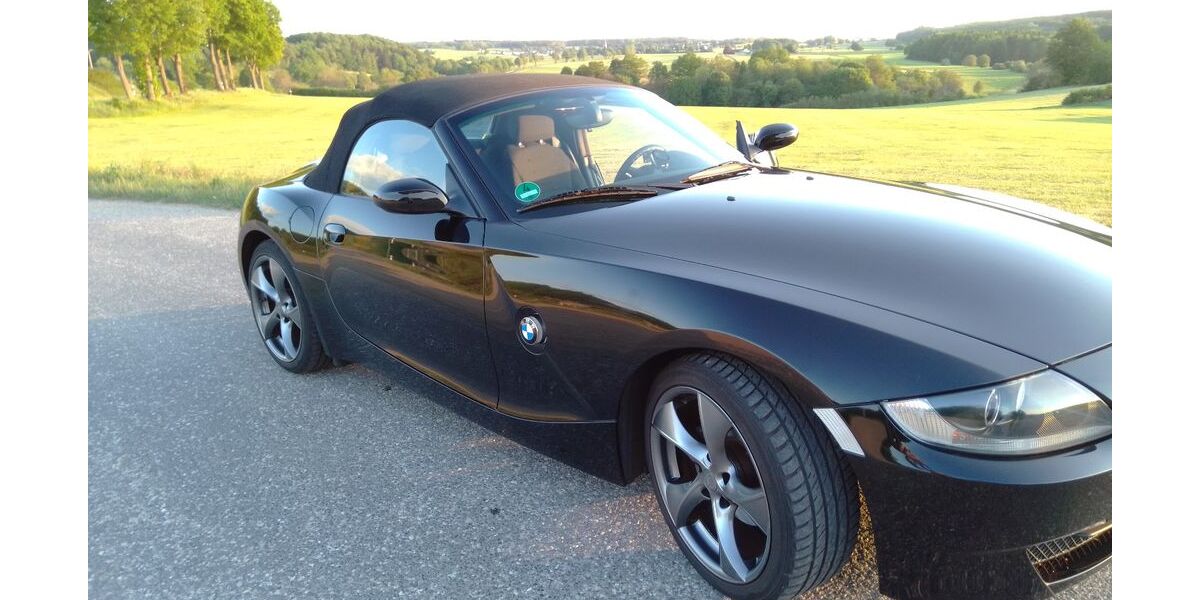 BMW Z4 104.000 km 11.490 &euro; Köln 51105