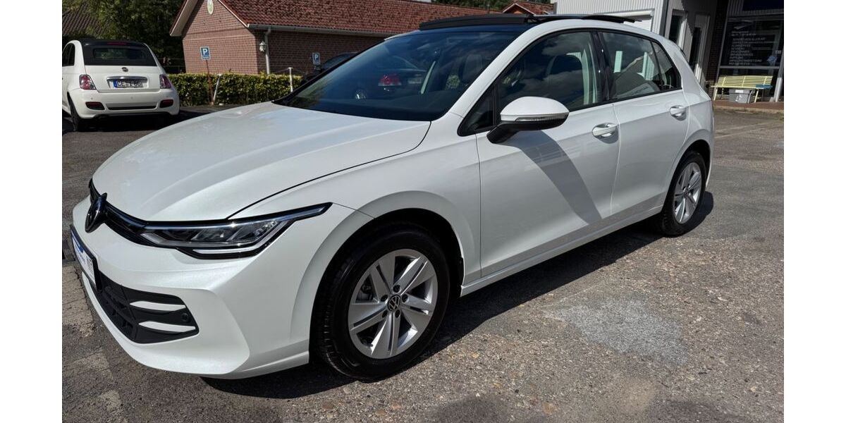 VW Golf 9.400 km 29.300 &euro; Ahausen (ehem. TÜV Gelände) 27367