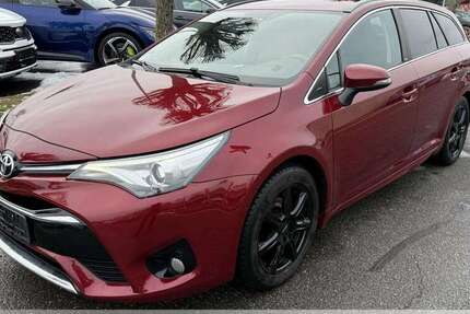 Toyota Avensis 104.000 km 14.995 &euro; Freiberg 09599