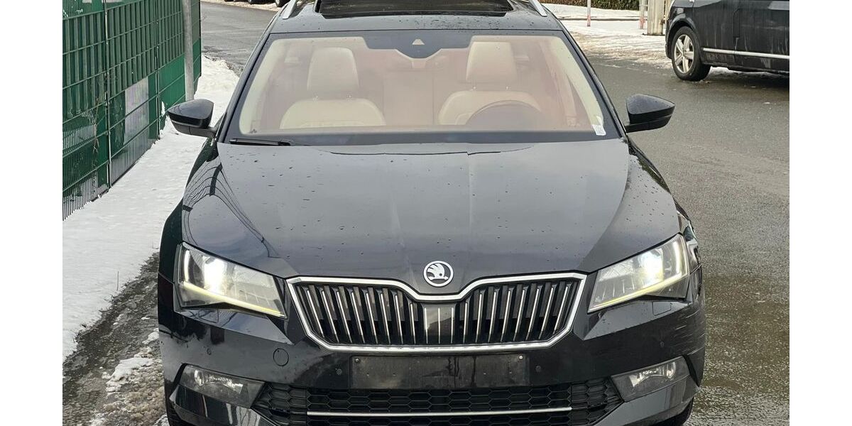 Skoda Superb 339.196 km 9.799 &euro; Essen 45276