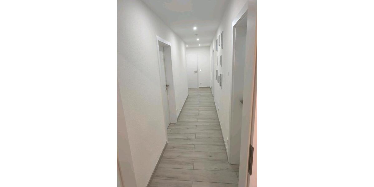 Mehrfamilienhaus, Wohnhaus Tuttlingen - 8 Zimmer, 250 m&sup2;, 644.800&euro; | Angebot:27131653