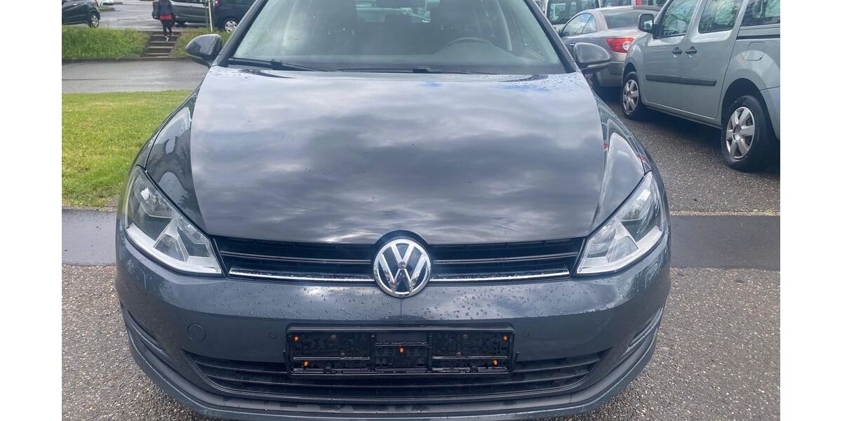 VW Golf 135.000 km 8.790 &euro; Ettlingen 76275