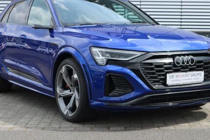 Audi SQ8 e-tron 14.140 km 71.480 € Buergstadt 63927
