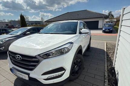 Hyundai TUCSON 56.170 km 14.700 &euro; Burgwald 35099