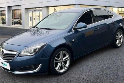 Opel Insignia 75.900 km 11.800 € Blankenbach 63825
