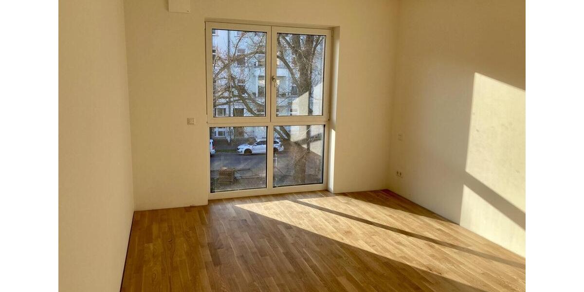 Etagenwohnung Gera Debschwitz - 5 Zimmer, 144 m&sup2;, 1.725&euro; | Angebot:23392819