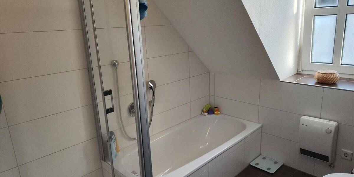 Etagenwohnung Tauberbischofsheim - 3 Zimmer, 83 m&sup2;, 210.000&euro; | Angebot:25802704