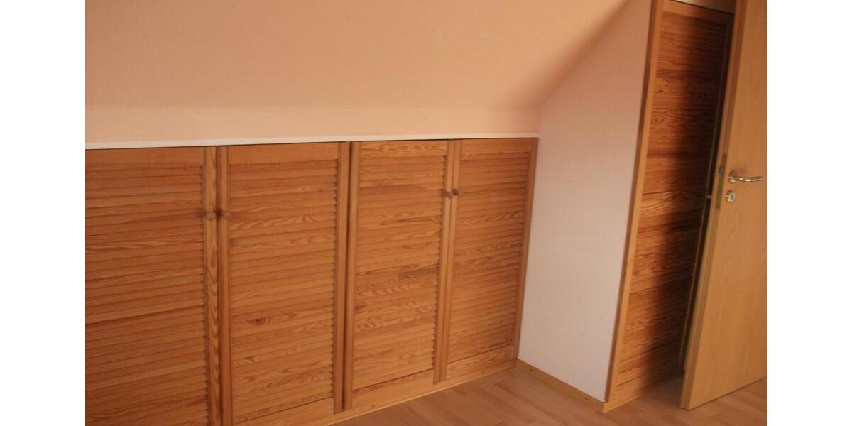 Dachgeschoßwohnung Krummhörn - 2 Zimmer, 74 m&sup2;, 350&euro; | Angebot:26249615