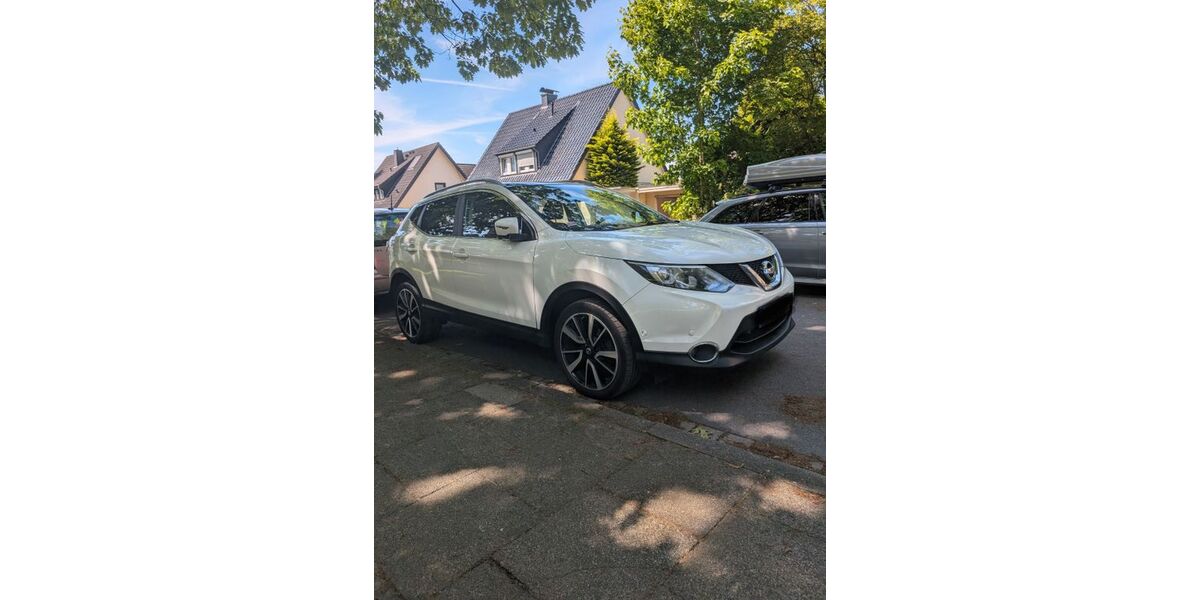 Nissan Qashqai 164.000 km 9.900 &euro; Herford 32049