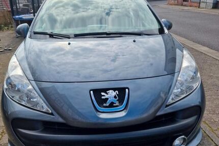 Peugeot 207 178.000 km 1.500 &euro; Birstein 63633