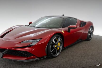 Ferrari SF90 32.000 km 359.900 &euro; Singen - Hohentwiel 78224
