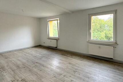 Zeitlose Wohnung in Lauta - Stellplatz möglich 2 zimmer