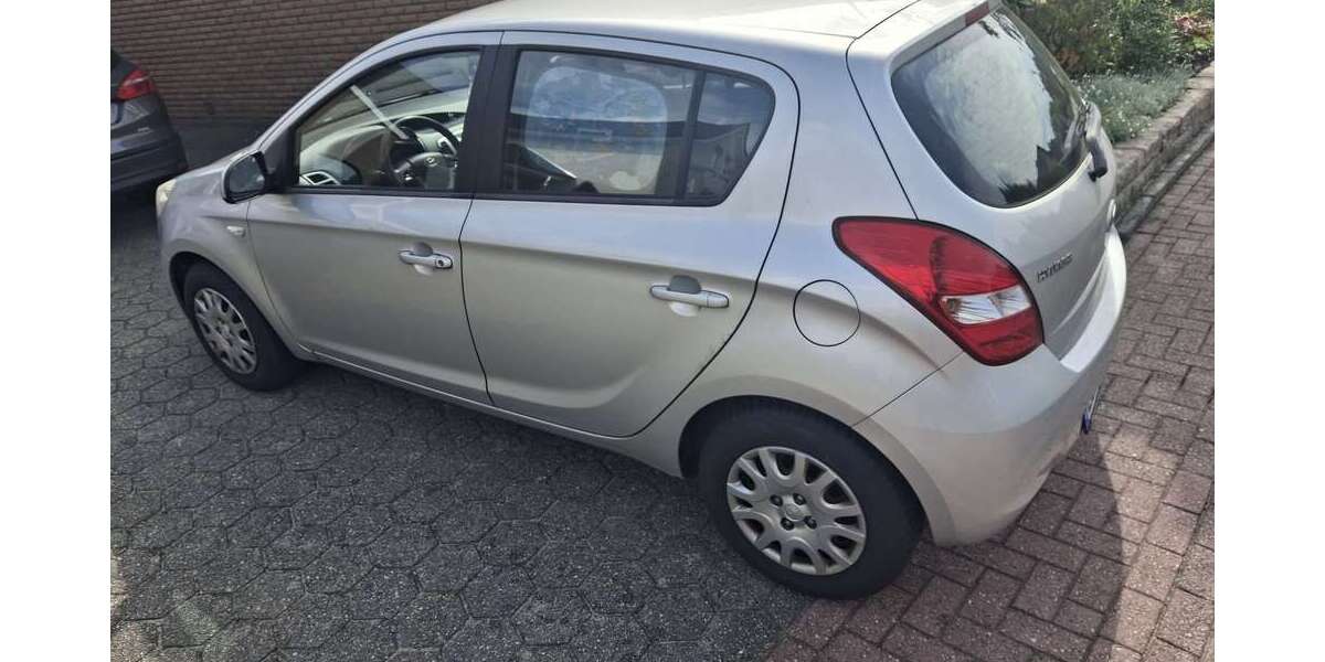 Hyundai i20 183.700 km 2.500 &euro; Haselünne 49740