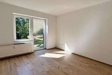 Wohnung Bremerhaven Geestemünde - 3 Zimmer, 57 m&sup2;, 409&euro; | Angebot:27339416