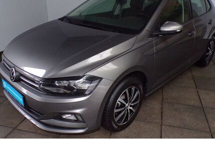 VW Polo 61.975 km 17.770 &euro; Lennestadt 57368