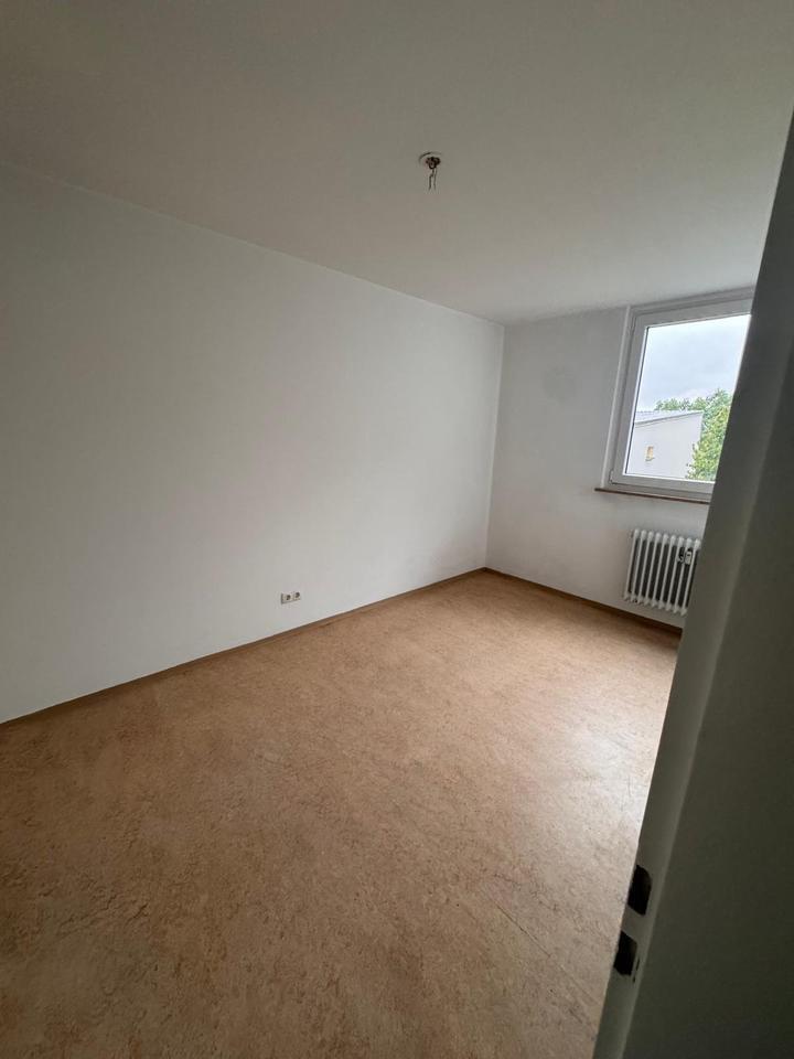Schöne 3-Zimmer Wohnung im 3.OG Würzburg-Heuchelhof