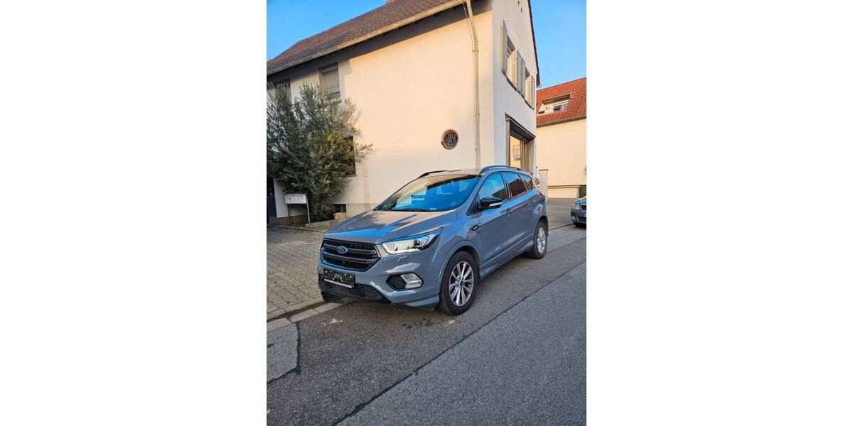 Ford Kuga 82.369 km 12.600 &euro; Mutterstadt 67112