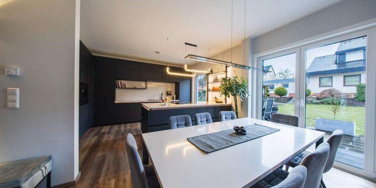 Einfamilienhaus Urmitz - 5 Zimmer, 162 m&sup2;, 625.000&euro; | Angebot:25684951