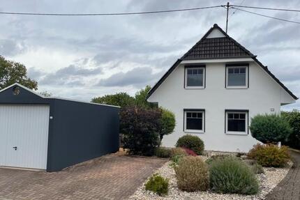 Renoviertes freistehendes EFH mit idyllischem Garten 4 zimmer