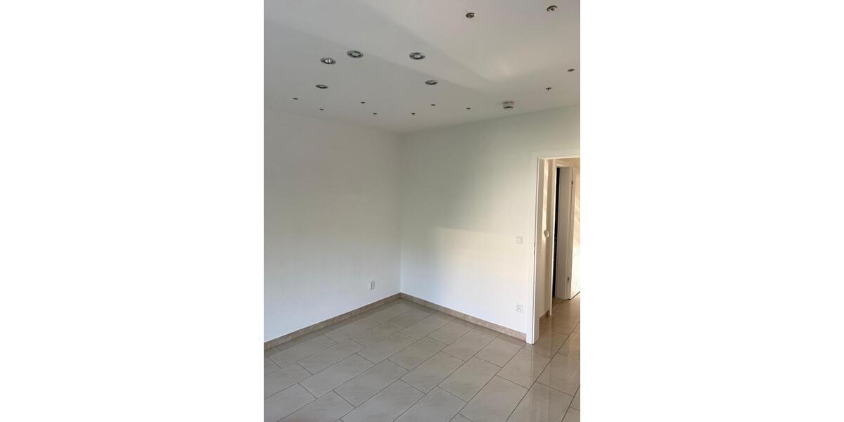 Etagenwohnung Wolfsburg Detmerode - 3.5 Zimmer, 84 m&sup2;, 199.500&euro; | Angebot:27094300