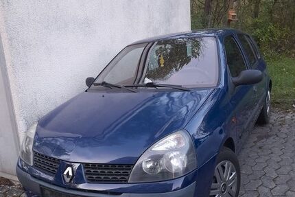 Renault Clio 240.000 km 650 &euro; Metzingen 72555