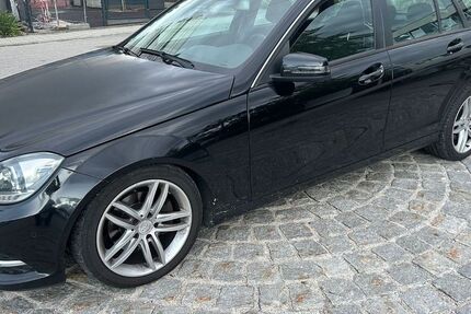 Mercedes-Benz C 250 311.500 km 5.999 &euro; Kirchheim 85551