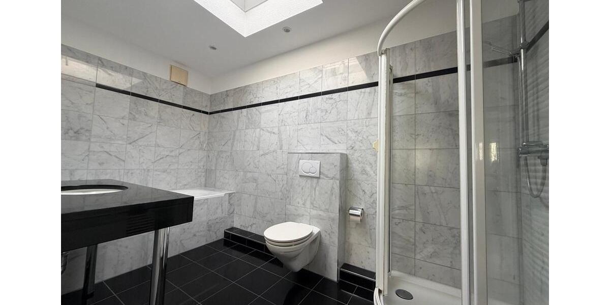 Großzügige Penthousewohnung – 3 Zimmer plus Ankleide 3 zimmer