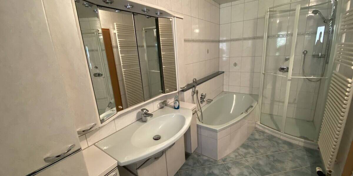 Doppelhaushälfte Schrobenhausen - 5 Zimmer, 103 m&sup2;, 349.000&euro; | Angebot:26439171
