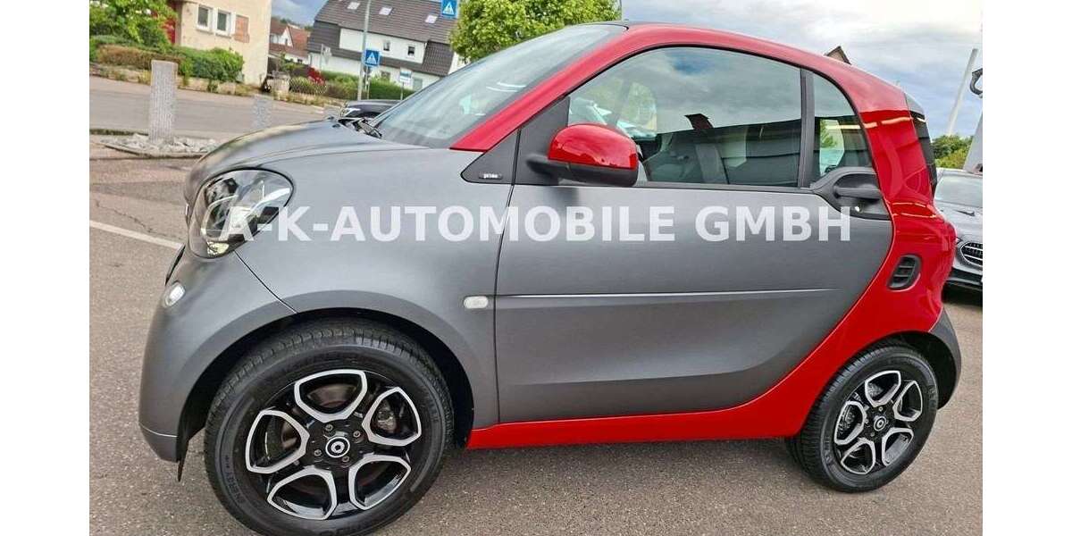 Smart forTwo 8.264 km 14.999 &euro; Deizisau 73779